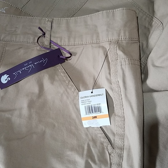 Gloria Vanderbilt All Around Slimming Shorts - Picture 7 of 7